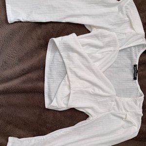 White long sleeve cropped shirt